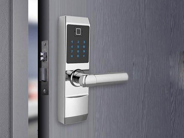 铁力24小时上门开锁公司