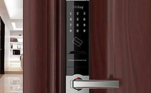 铁力24小时上门开锁公司